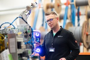 Digitalisierung einer Fertigungsanlage um diese optimal einzustellen. Direktscan vor Ort und sofortige Auswertung der Messergebnisse.